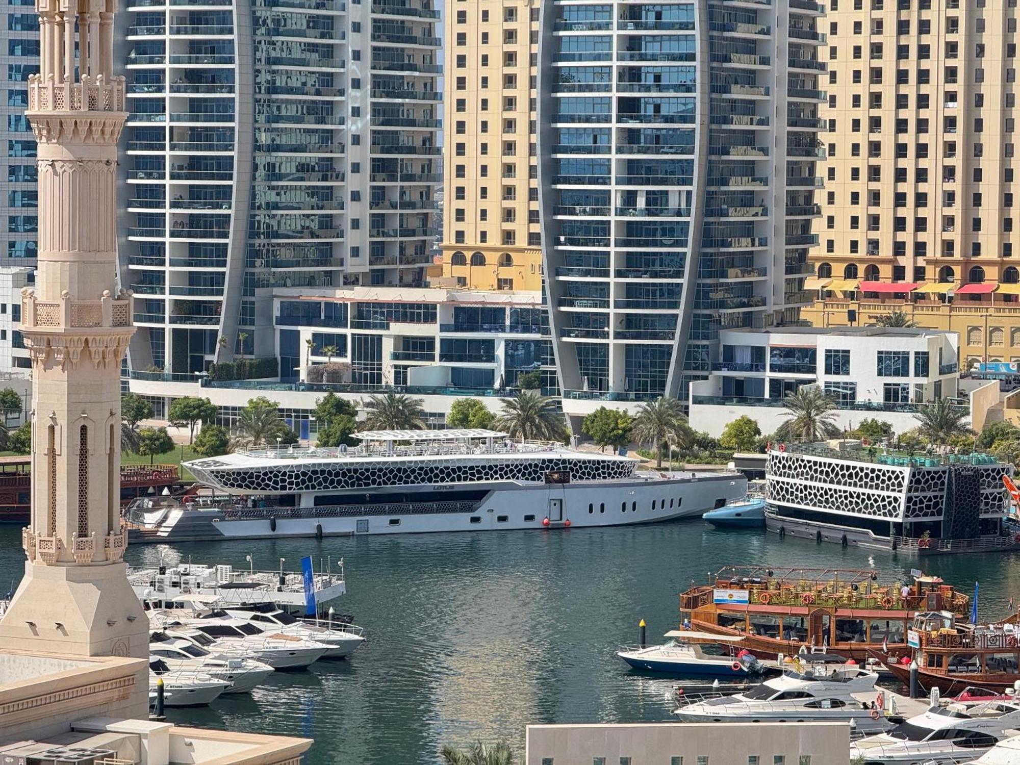 Marina Beachview - Tie Apartment