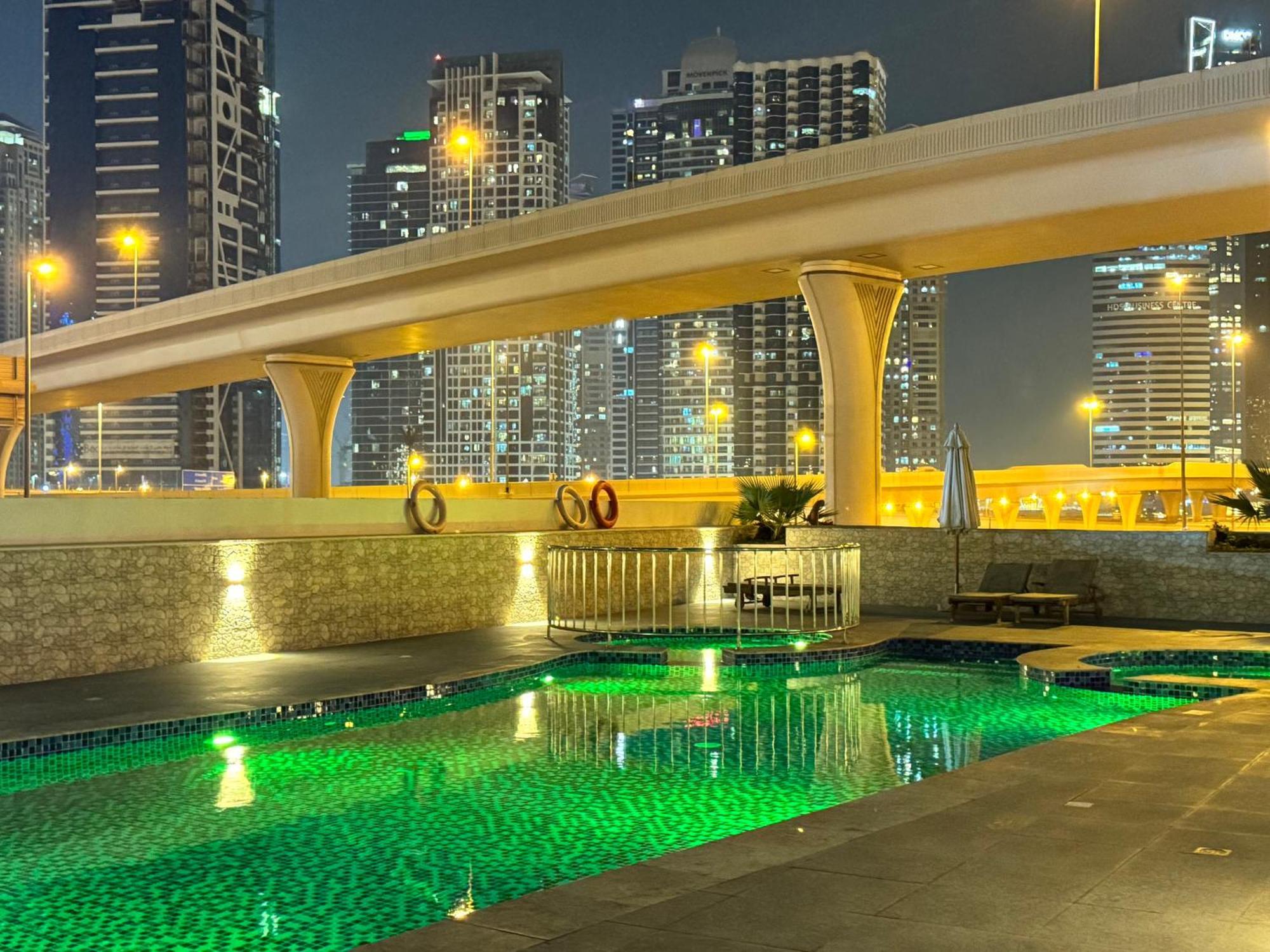 Apartment Marina Beachview - Tie *