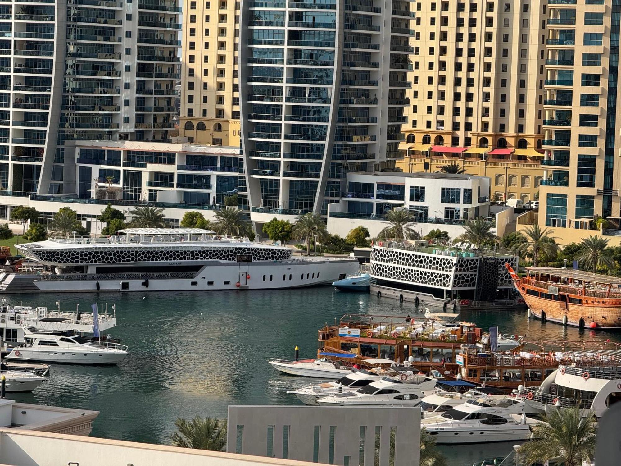 Marina Beachview - Tie Apartment
