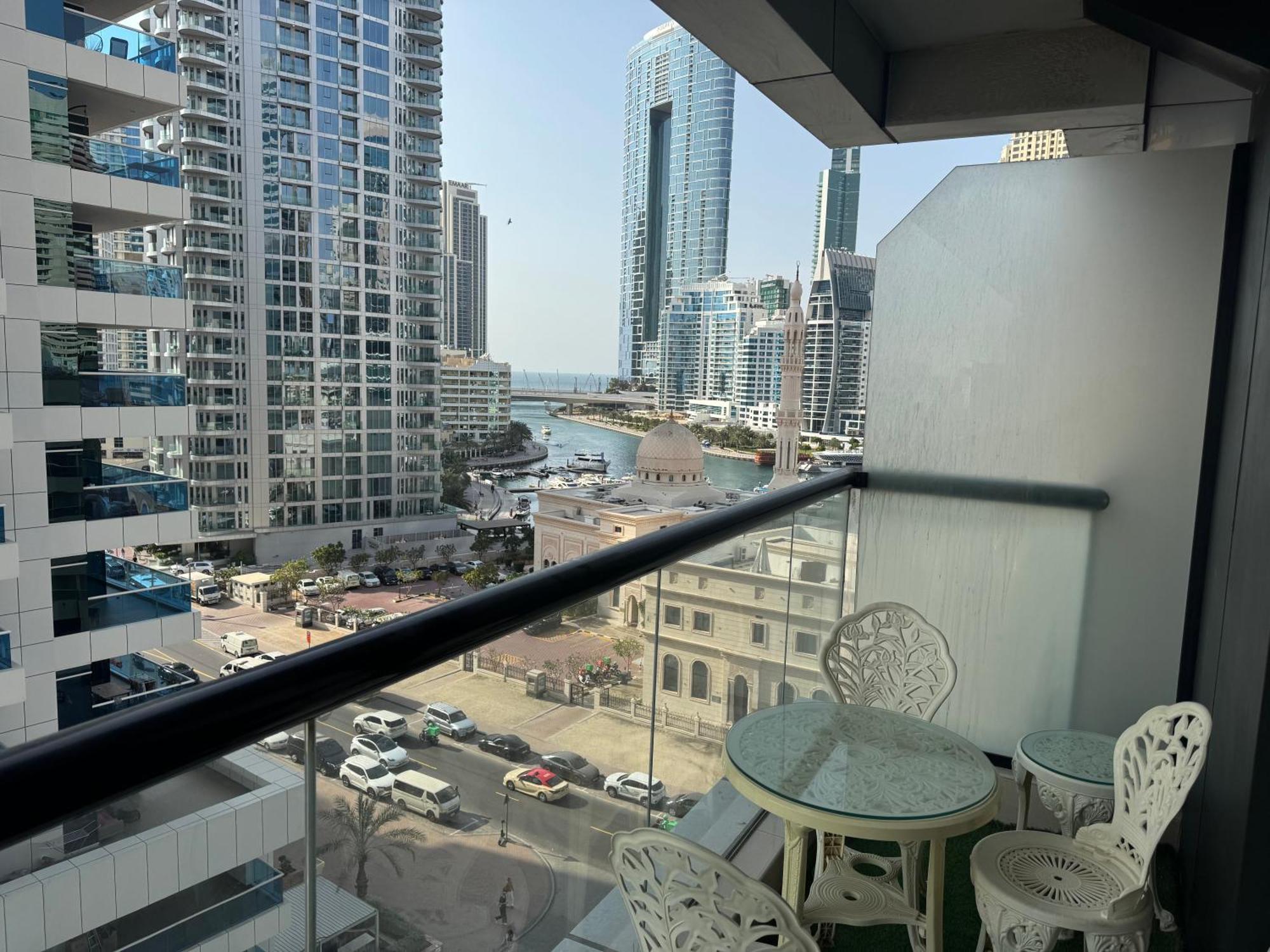 Marina Beachview - Tie Dubai